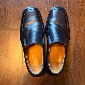 Men's Black Leather Slip-On Dress Shoes